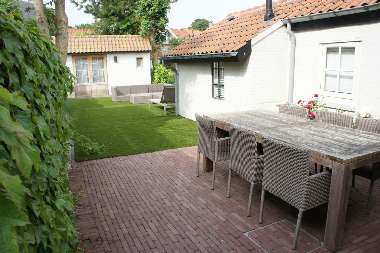 Charming House In Cadzand Villa Buitenkant foto