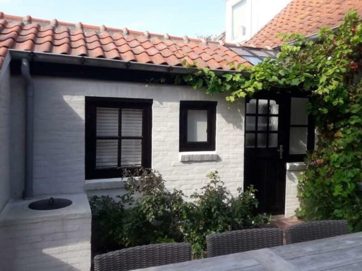 Charming House In Cadzand Villa Buitenkant foto